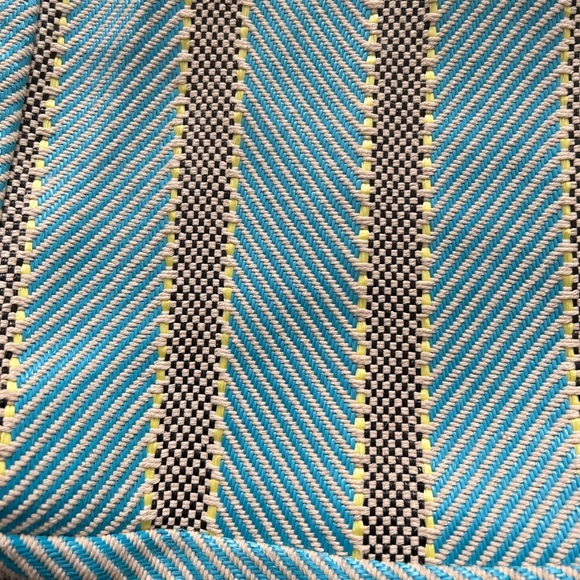 Women’s beach bag with matching zippered pouch - Picture 3 of 6